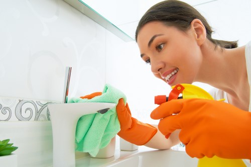 Move-out cleaning for a property near Southfields and Wandsworth in SW18