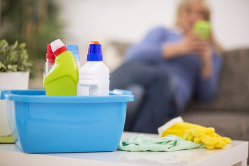 Deep cleaning service for SW18 homes and properties