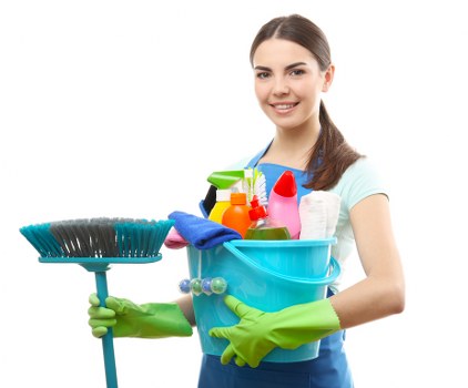 Local cleaner working in a South West London flat interior