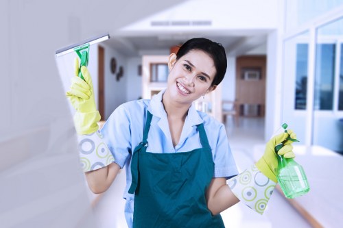 Professional deep cleaning for offices in SW18